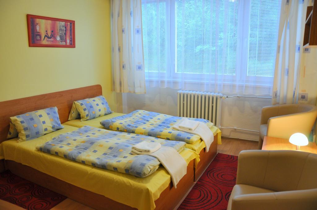 Hotel Komarov Brünn Exterior foto